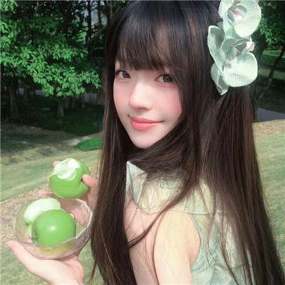 花落水流红